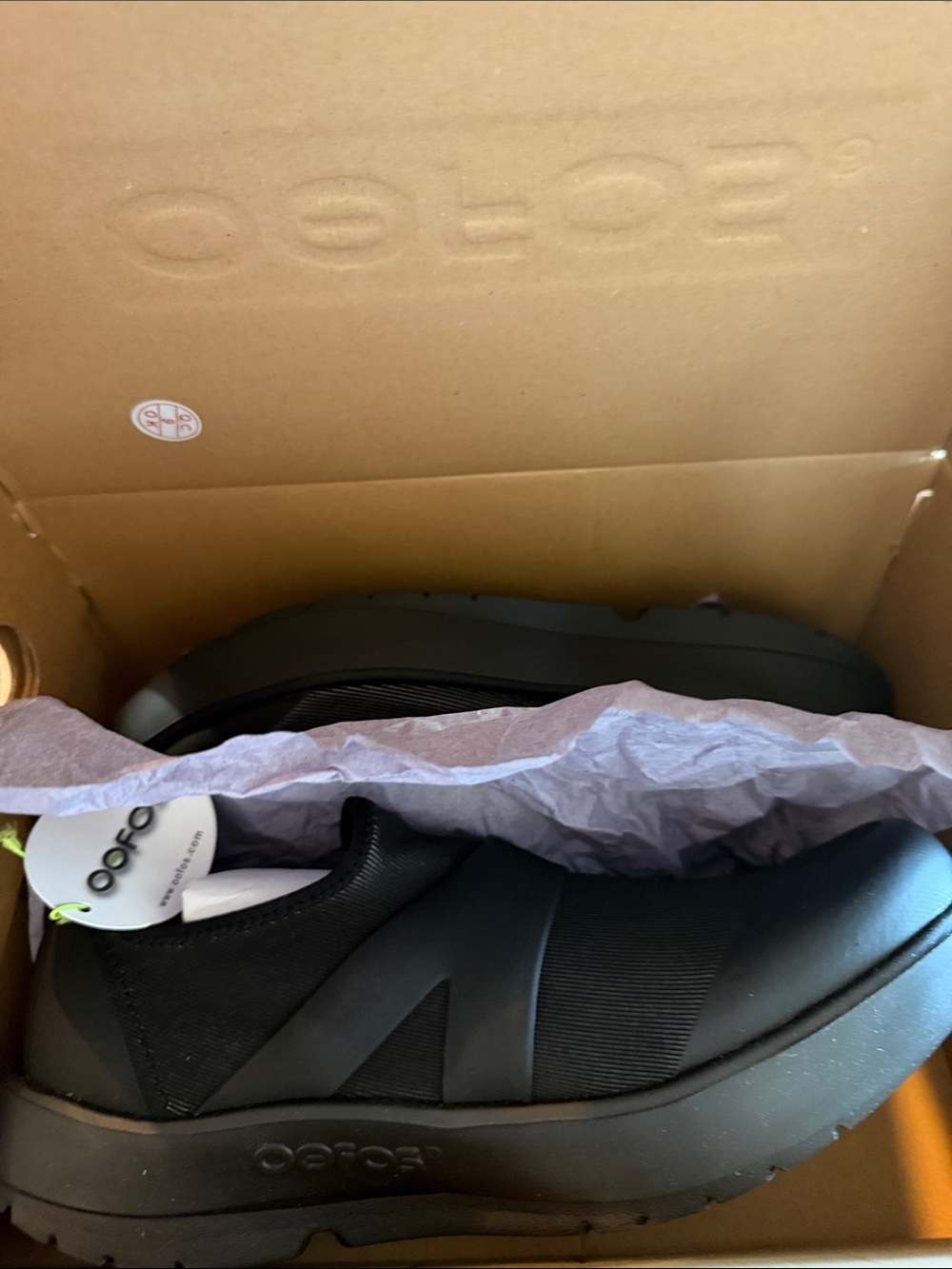 OOFOS Men's Black Slip-On Loafers with Lime Green Insole - Picture 10 of 11